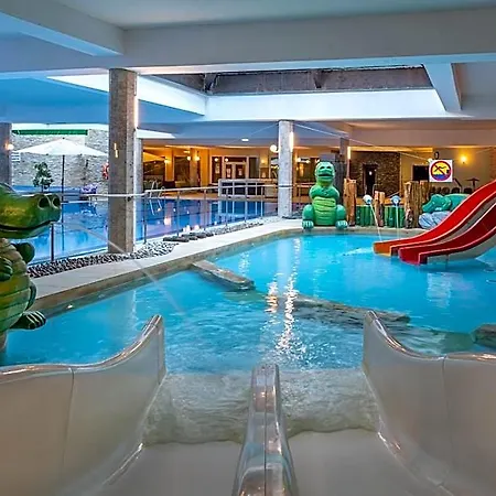 Resort Sandra & Aquapark
